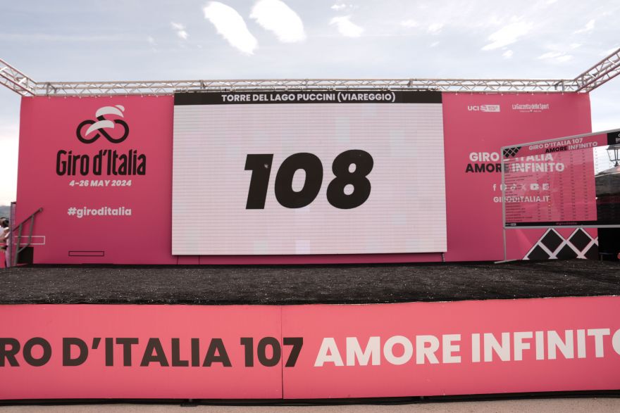 Tappe Toscane 2:  Da Torre del Lago Puccini (ancora) a Rapolano Terme, il Giro 107 sulle strade bianche